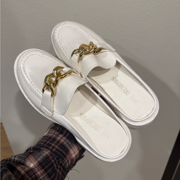 Dream Pairs White Mules with Gold Chain 8 - Picture 2 of 5